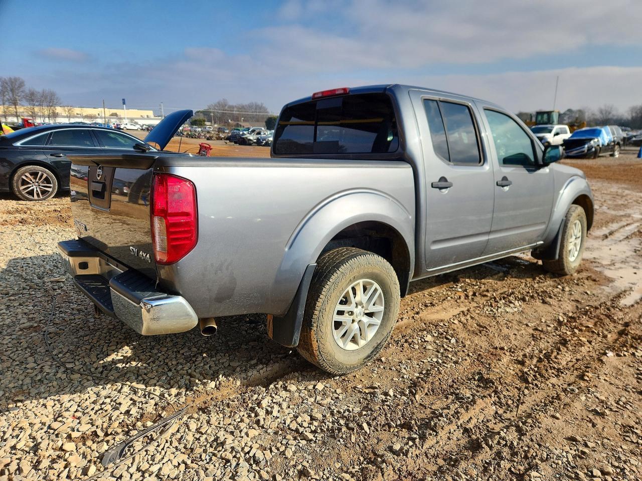 2019 NISSAN Frontier