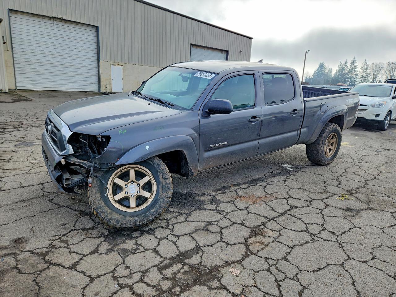 2012 TOYOTA TACOMA