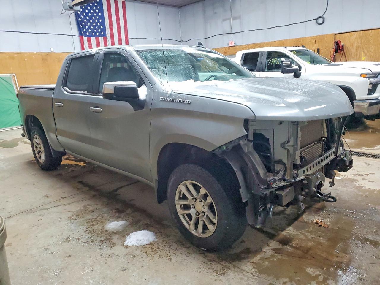 2023 CHEVROLET Silverado