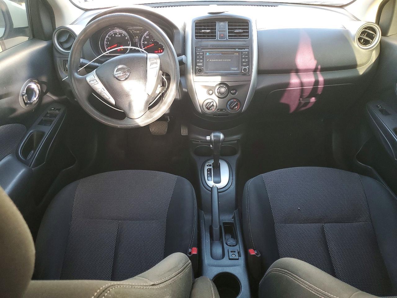 2015 NISSAN VERSA