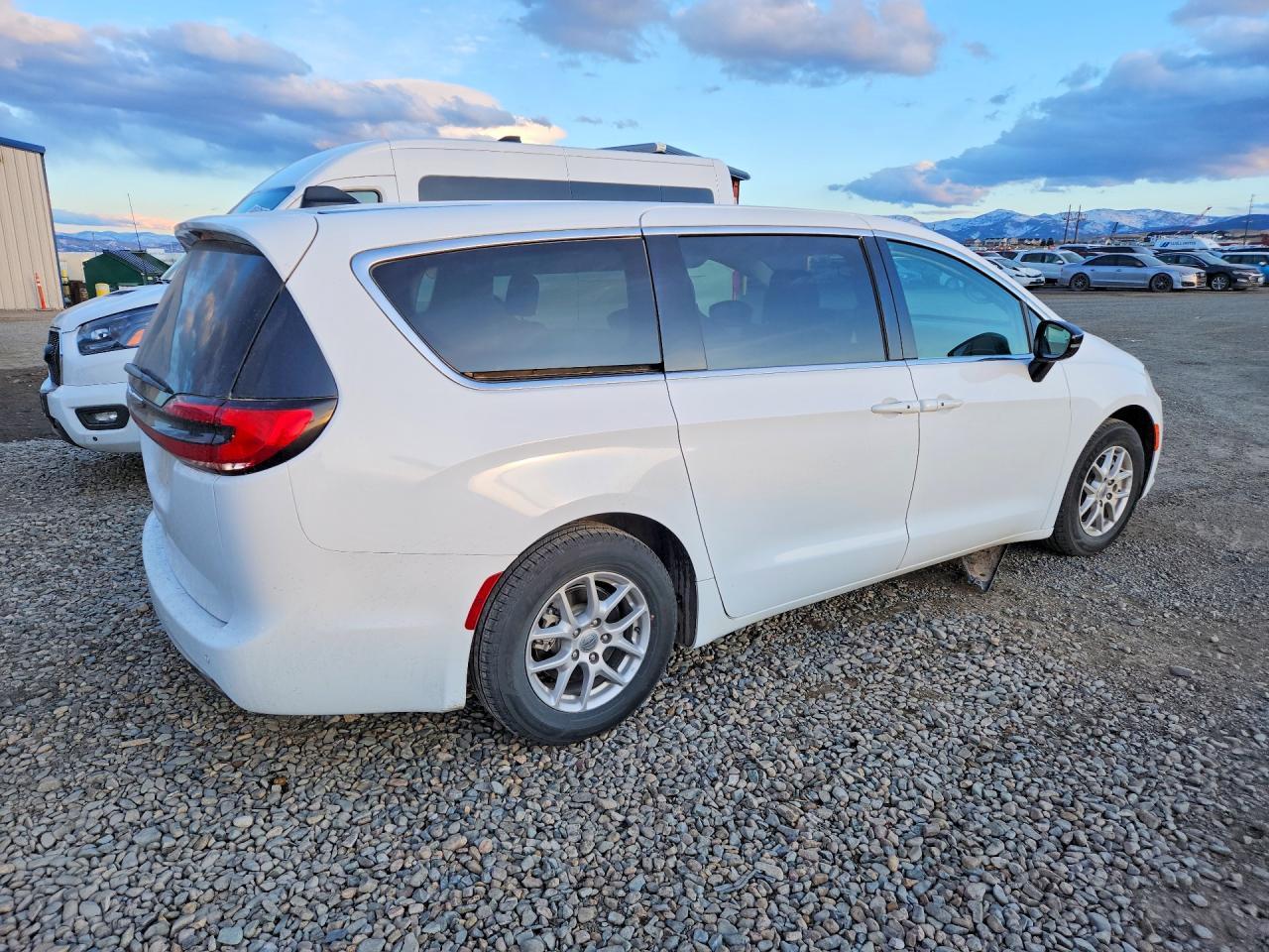 2024 CHRYSLER Pacifica