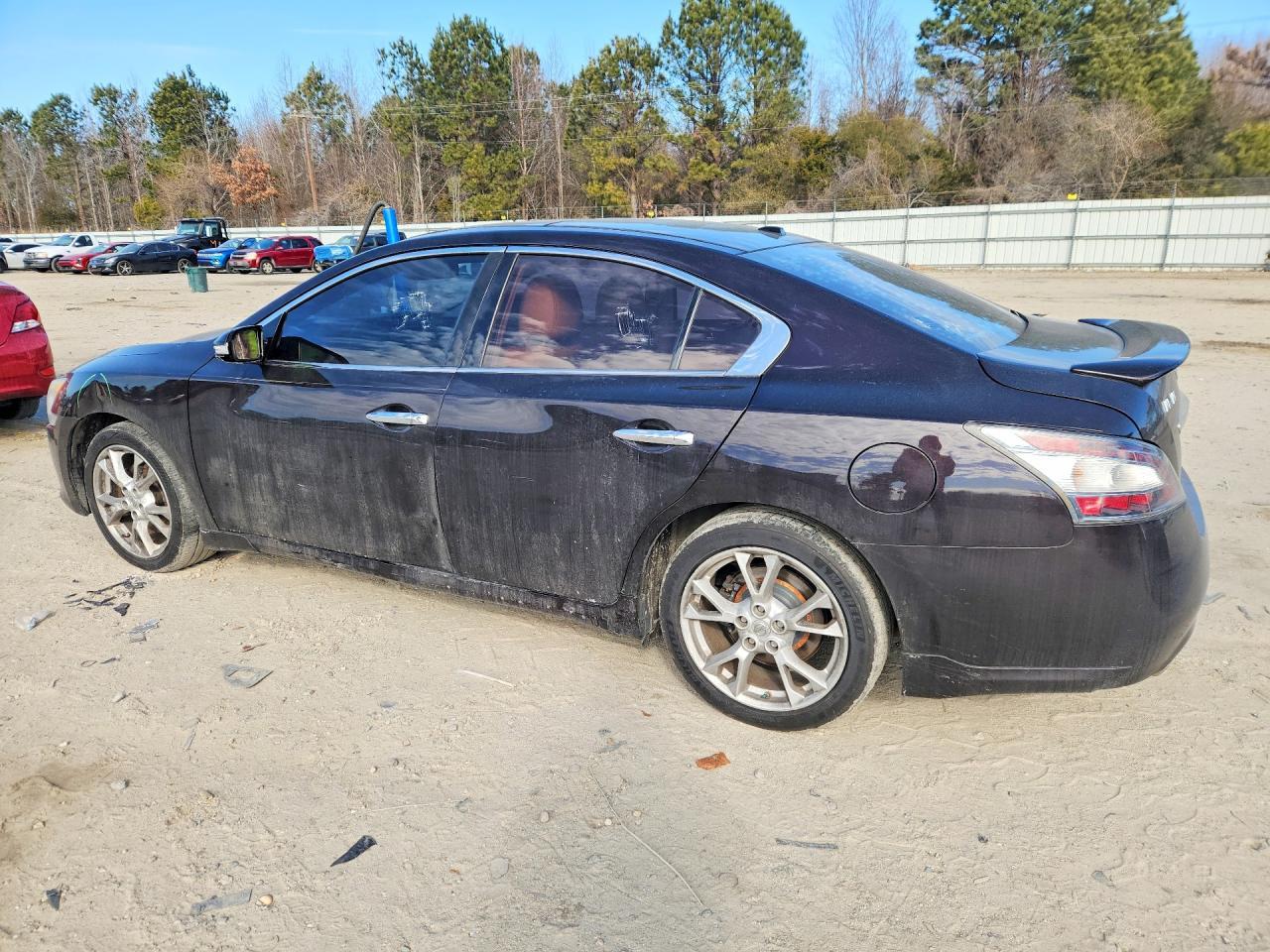 2013 NISSAN Maxima
