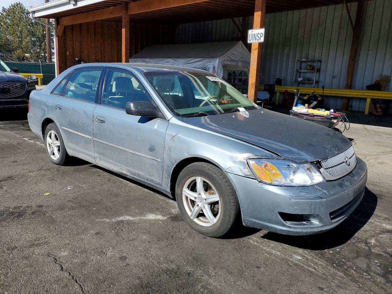 2000 TOYOTA Avalon