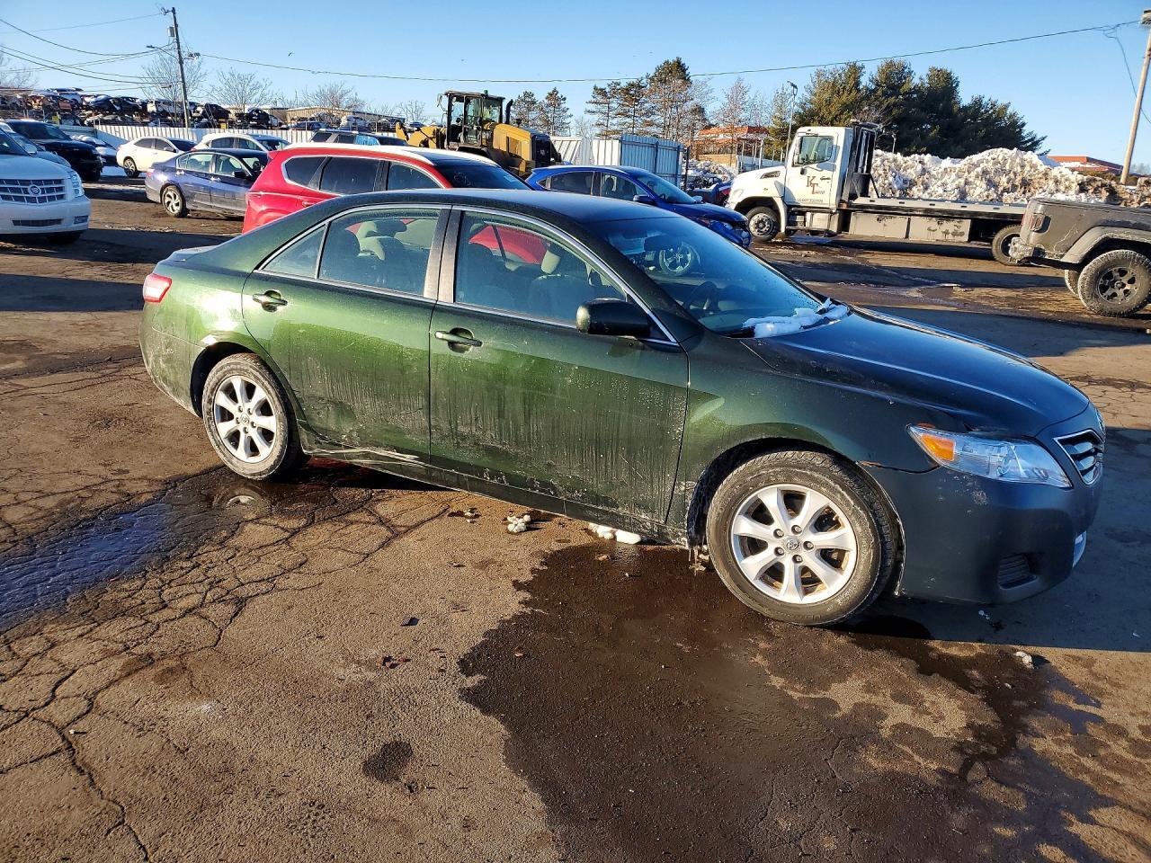 2010 TOYOTA CAMRY