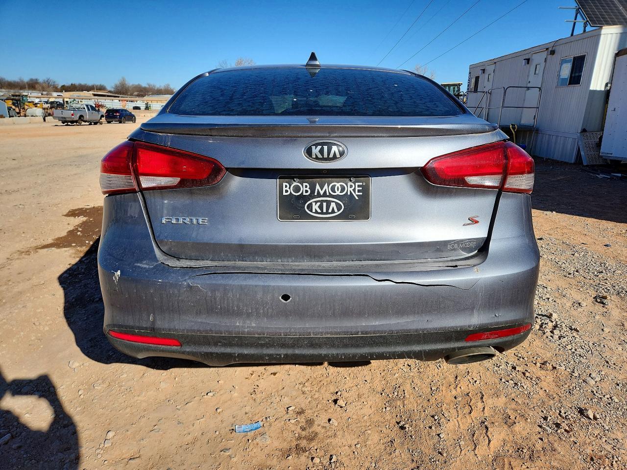 2017 KIA FORTE