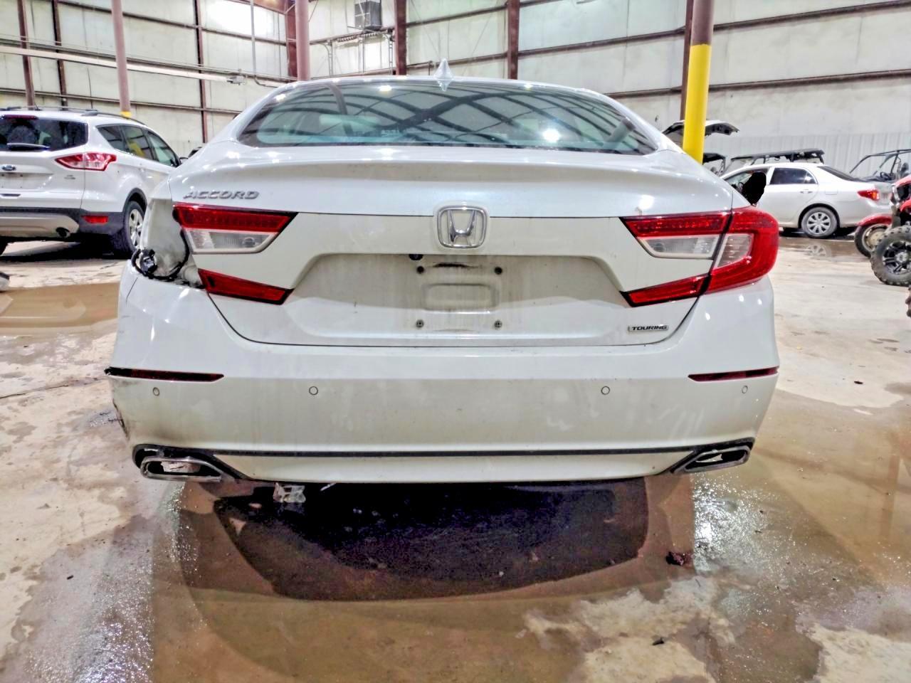 2018 HONDA ACCORD