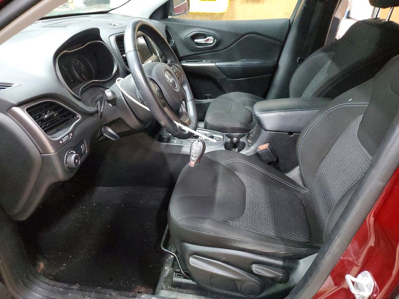 2019 JEEP CHEROKEE