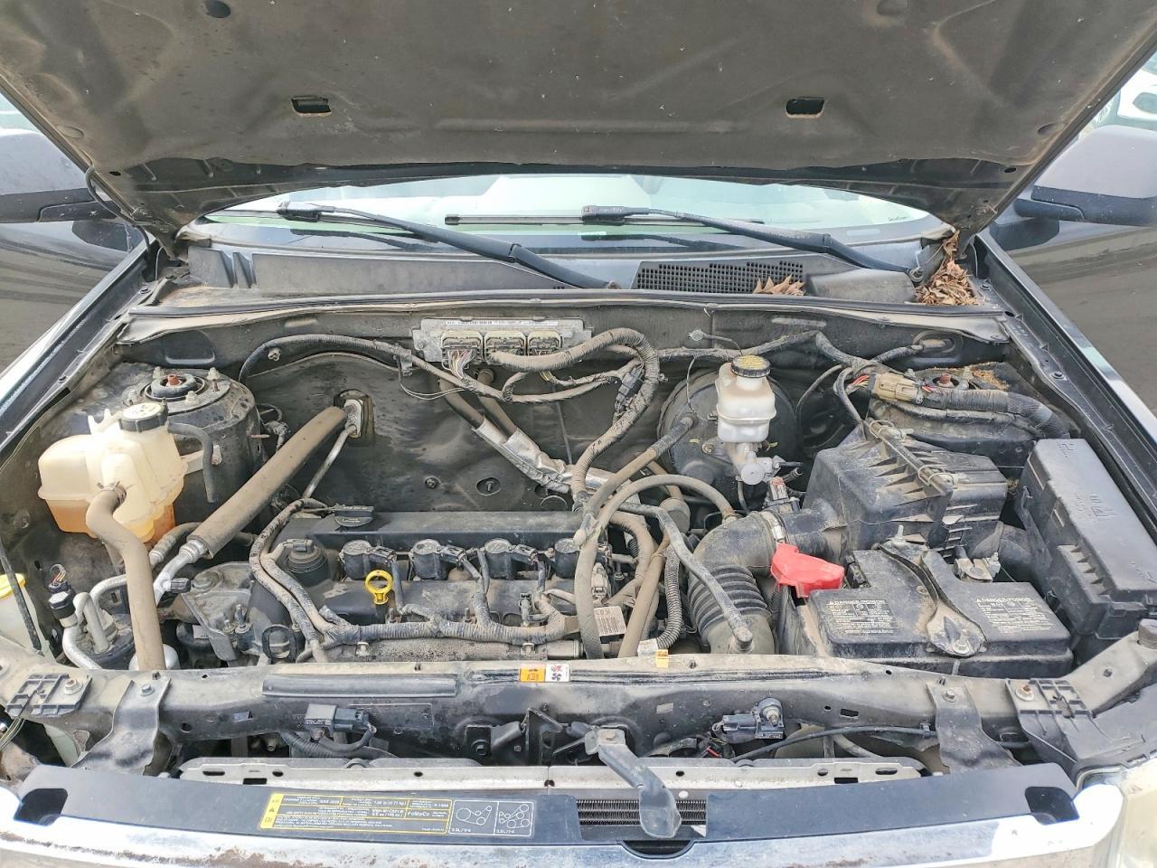 2010 FORD ESCAPE