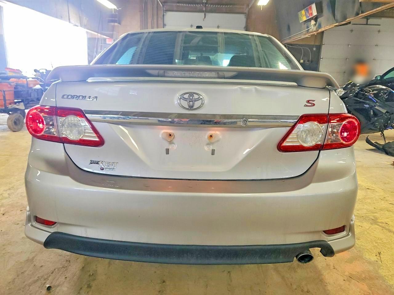 2011 TOYOTA COROLLA