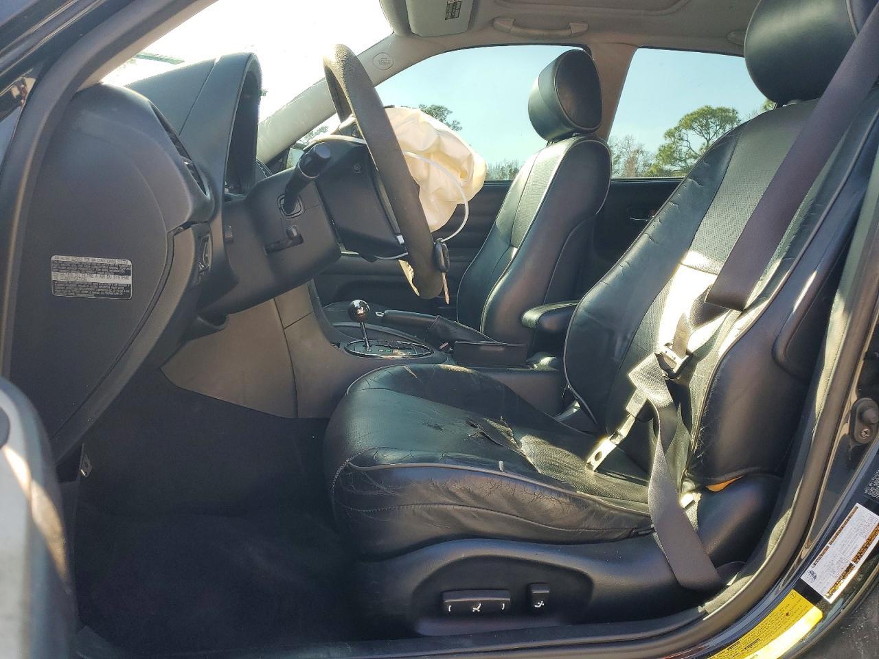 2005 LEXUS IS 300