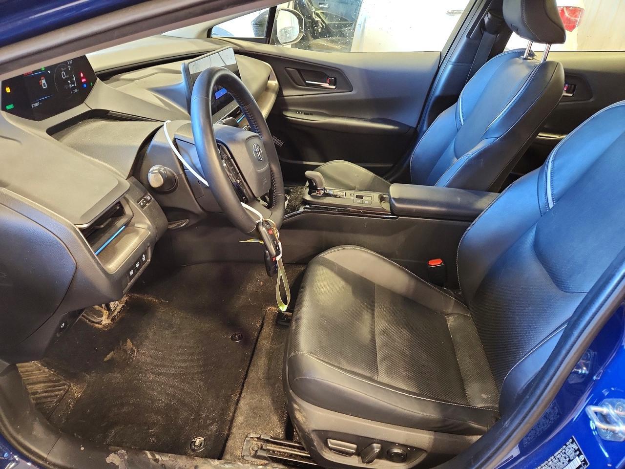 2023 TOYOTA PRIUS