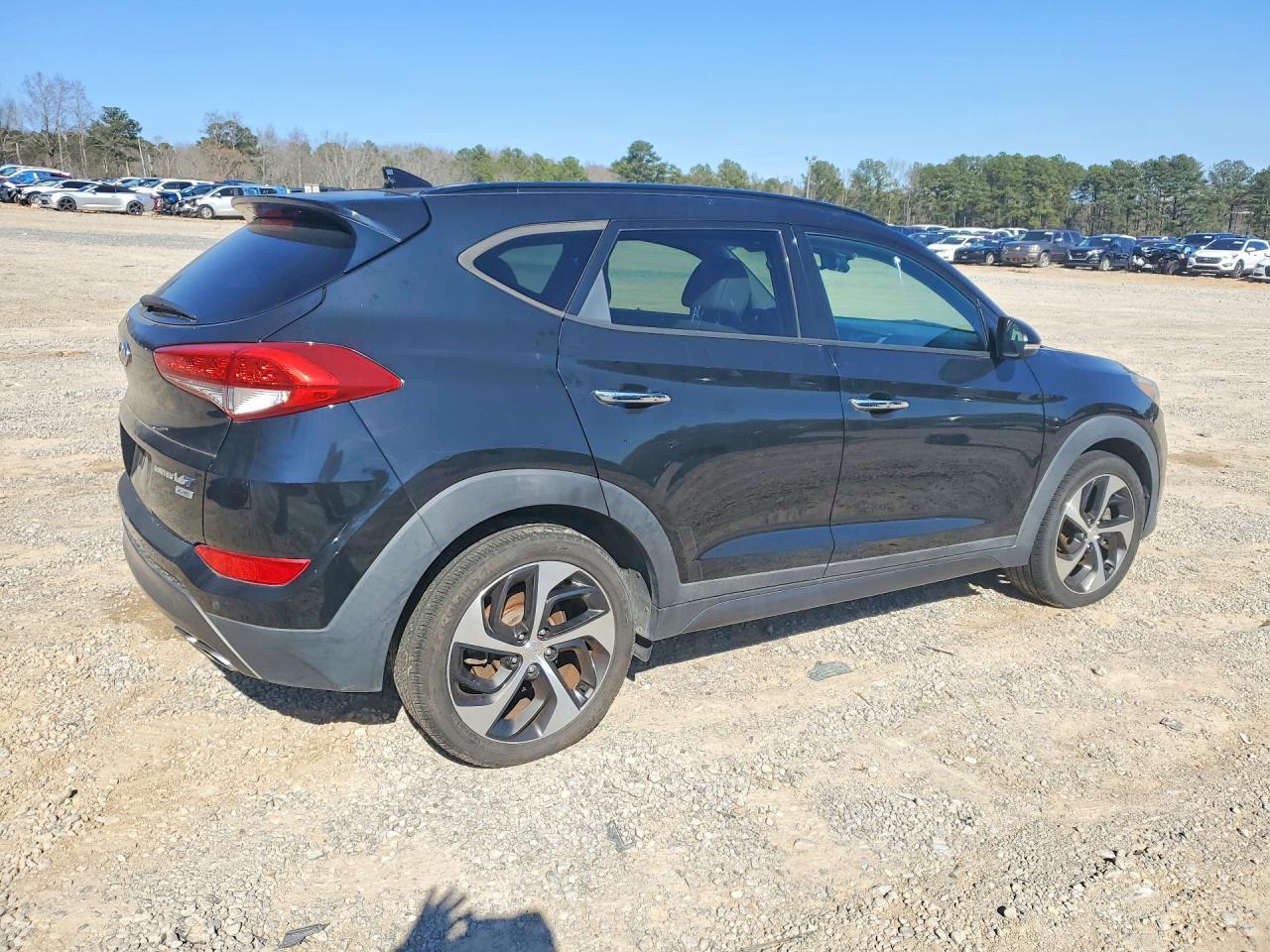 2016 HYUNDAI TUCSON