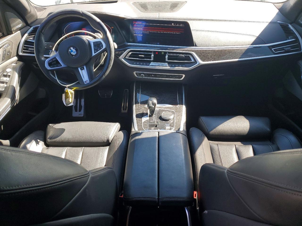 2020 BMW X7