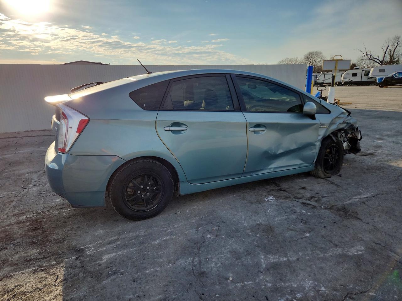 2013 TOYOTA PRIUS
