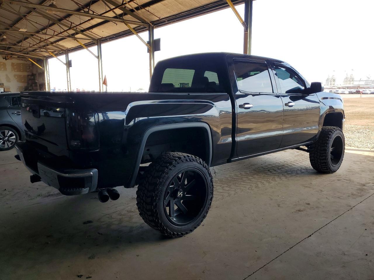 2016 GMC Sierra