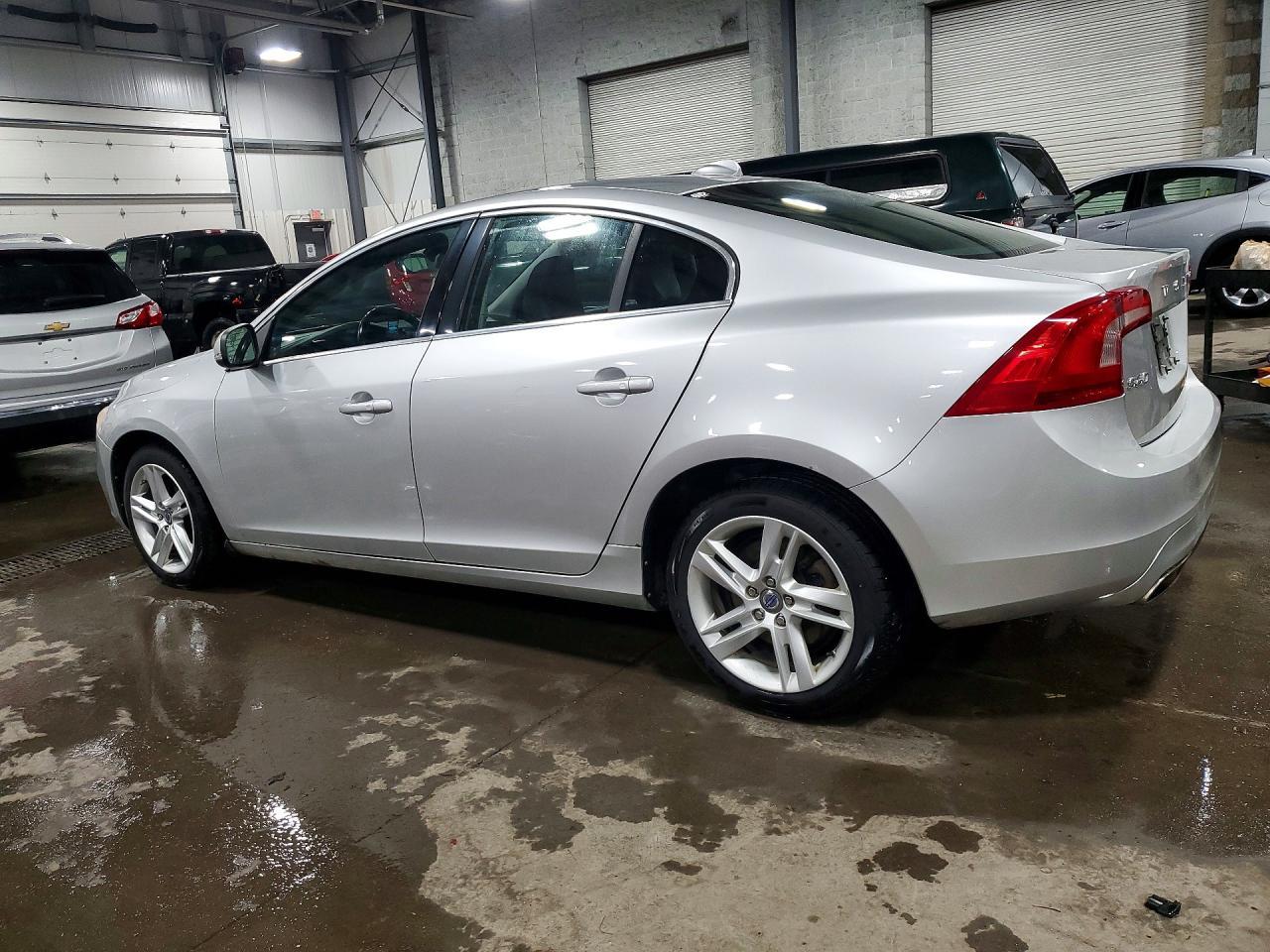 2014 VOLVO S60