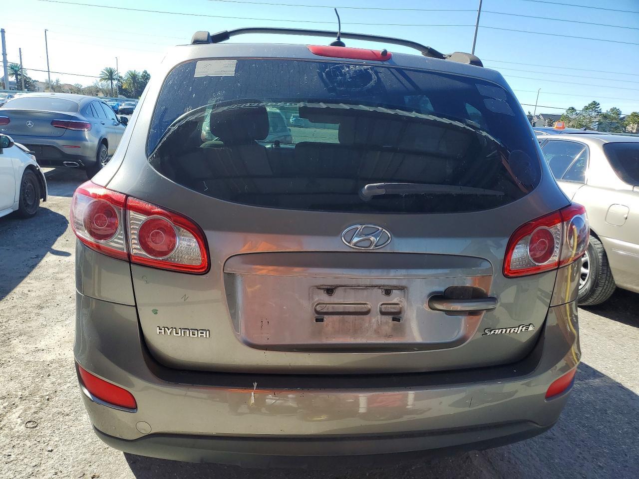 2011 HYUNDAI SANTA FE
