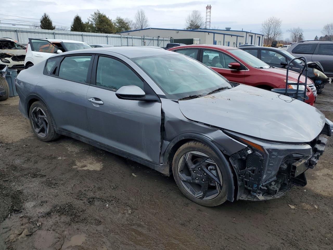 2025 KIA K4