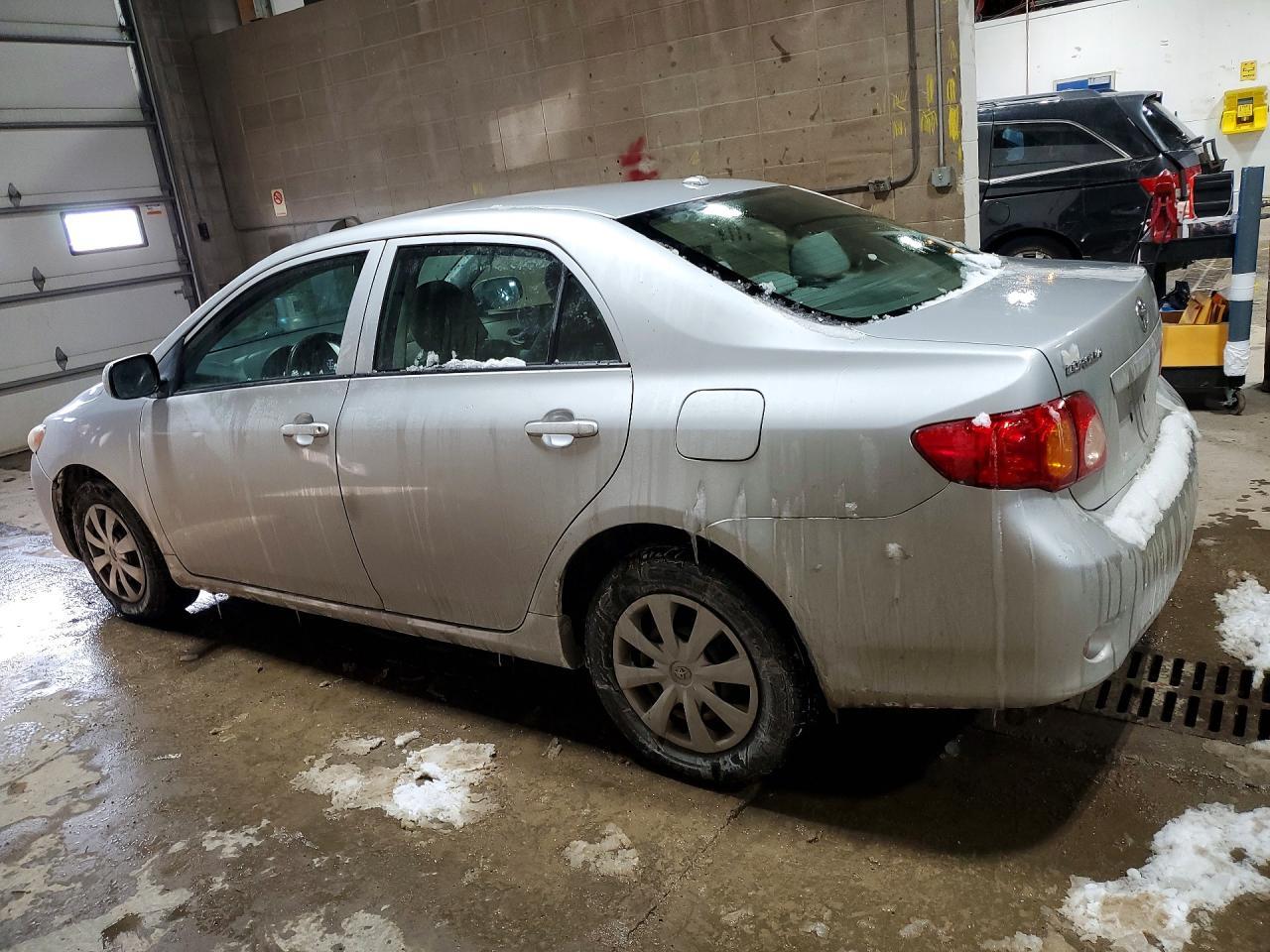 2009 TOYOTA COROLLA