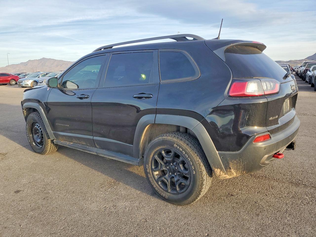 2020 JEEP CHEROKEE