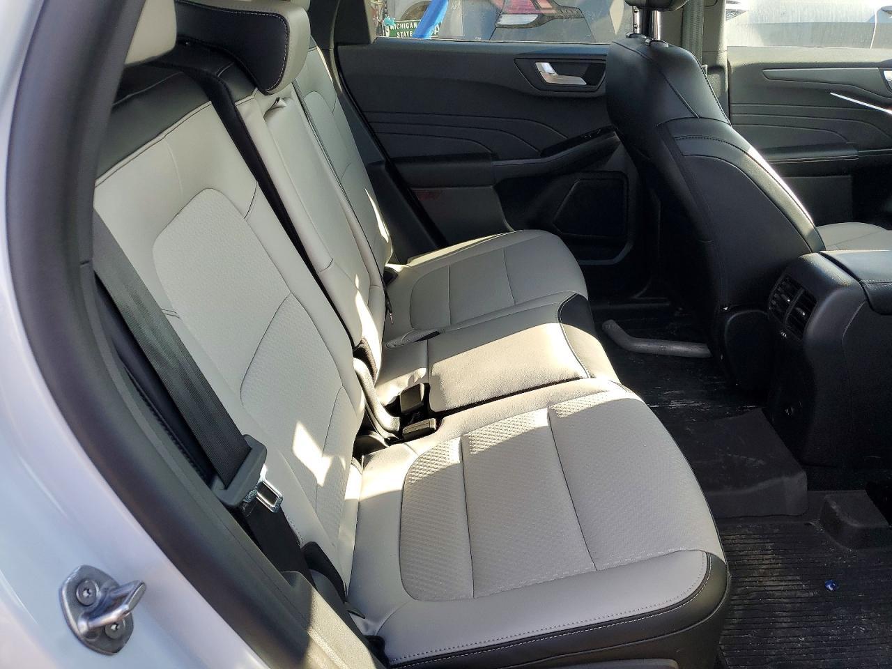 2026 FORD ESCAPE