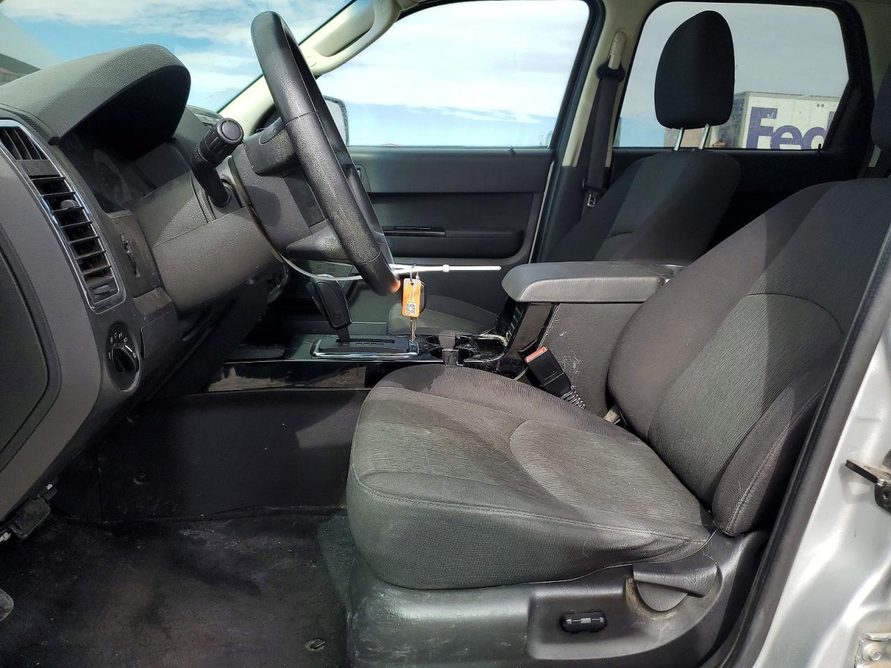 2009 MAZDA Tribute