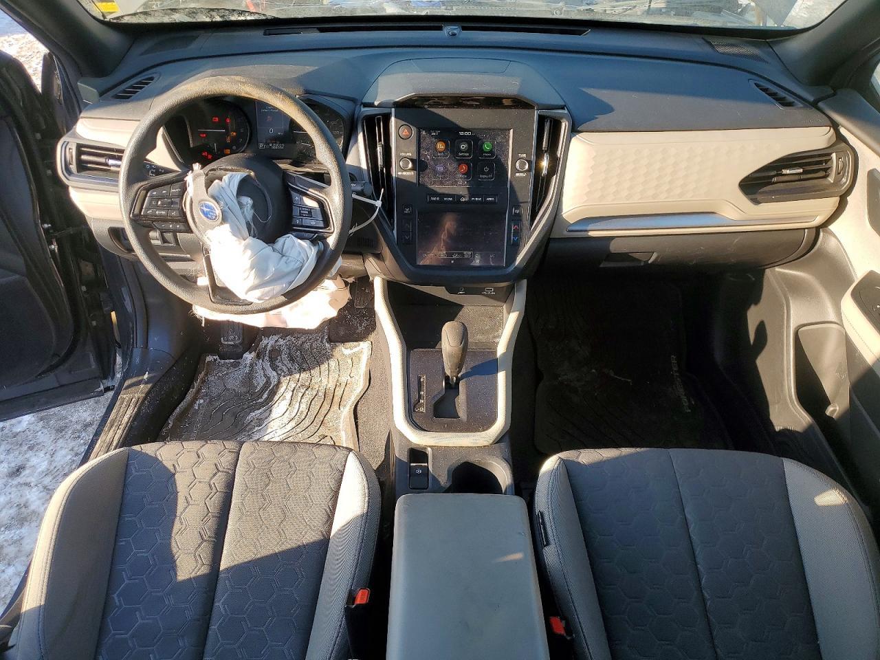 2025 SUBARU FORESTER