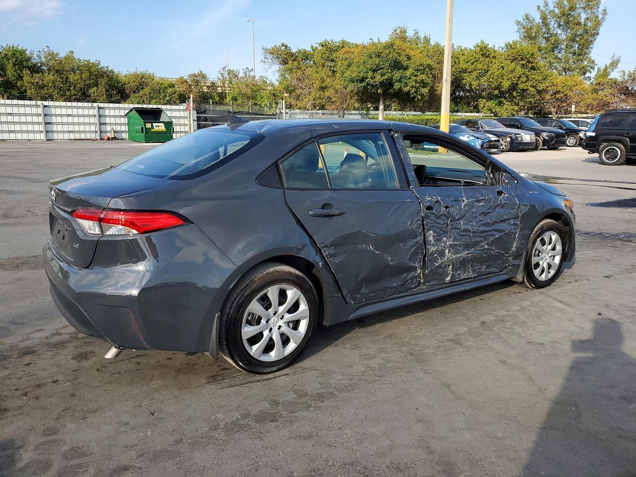 2025 TOYOTA COROLLA