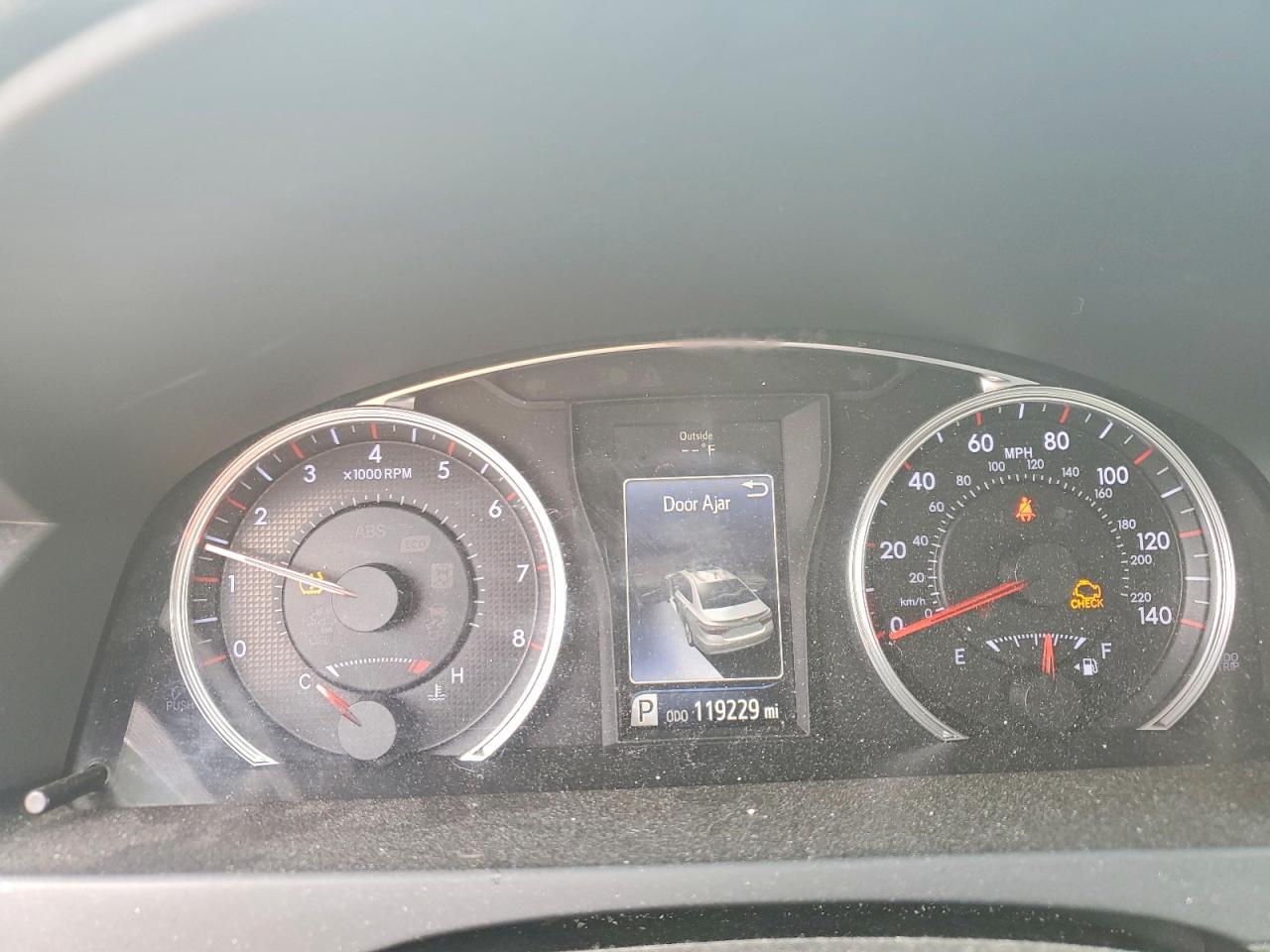 2015 TOYOTA CAMRY