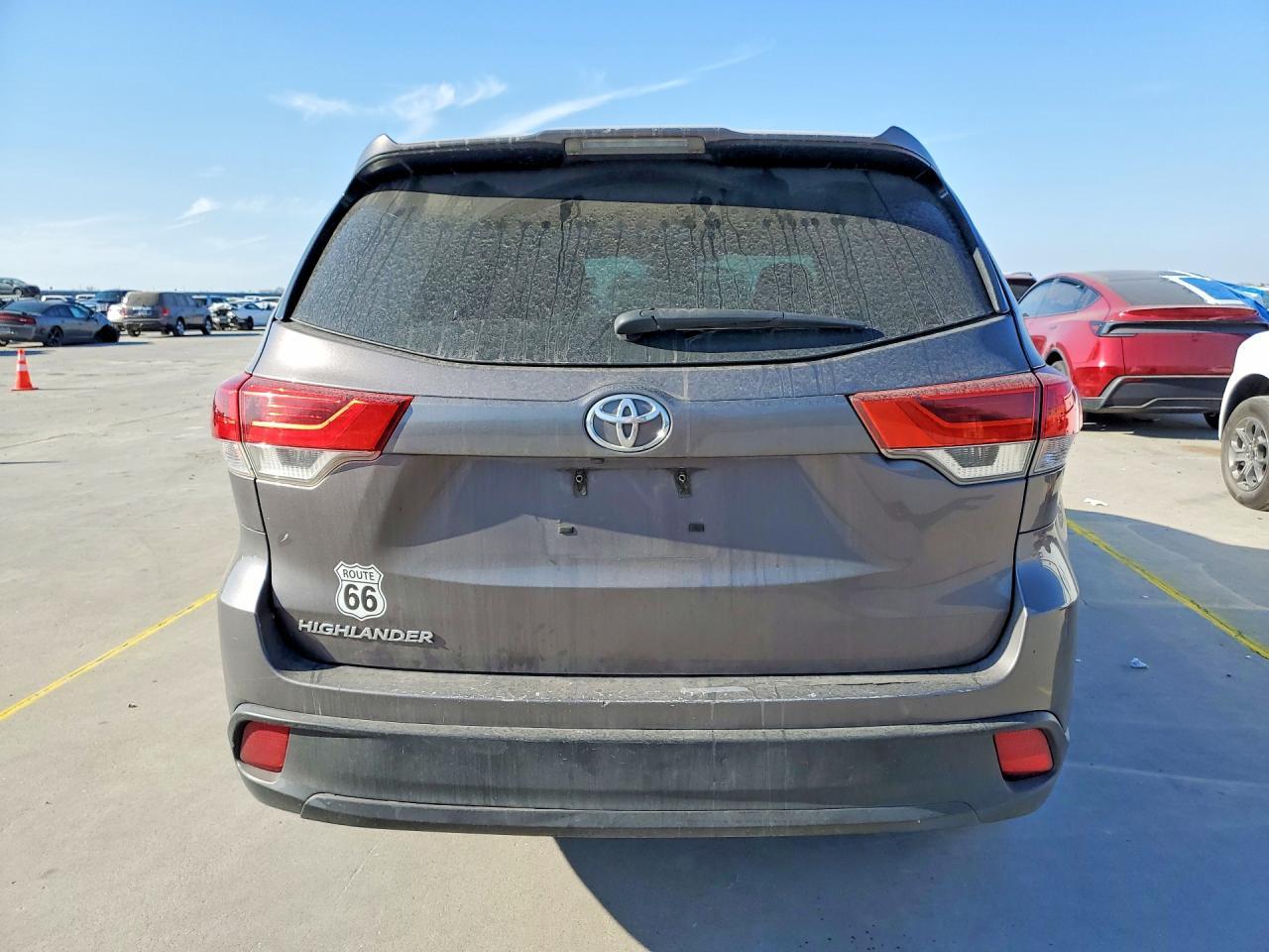 2019 TOYOTA HIGHLANDER