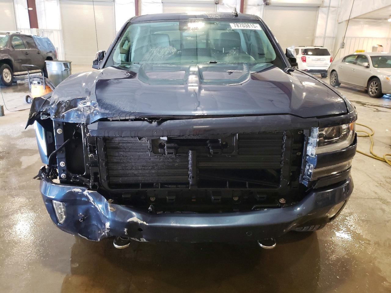 2018 CHEVROLET Silverado