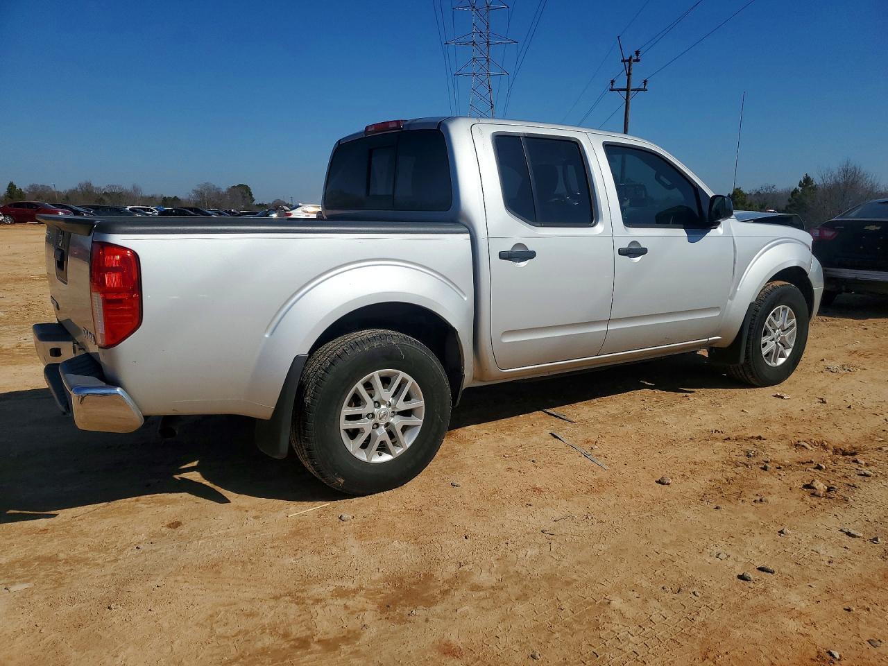 2018 NISSAN Frontier