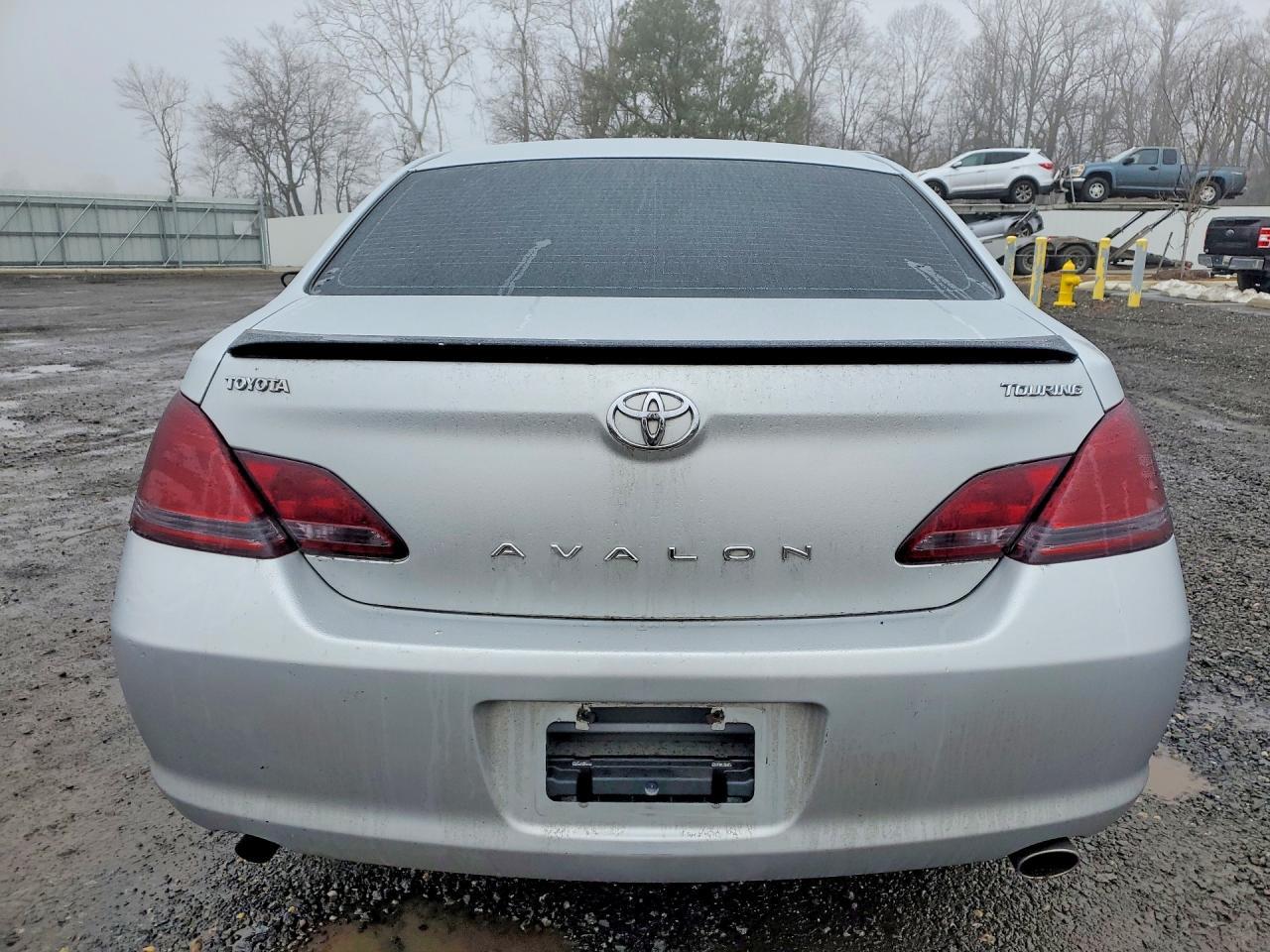 2007 TOYOTA Avalon