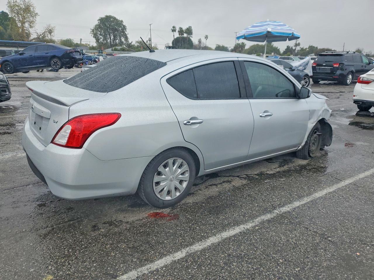 2019 NISSAN VERSA