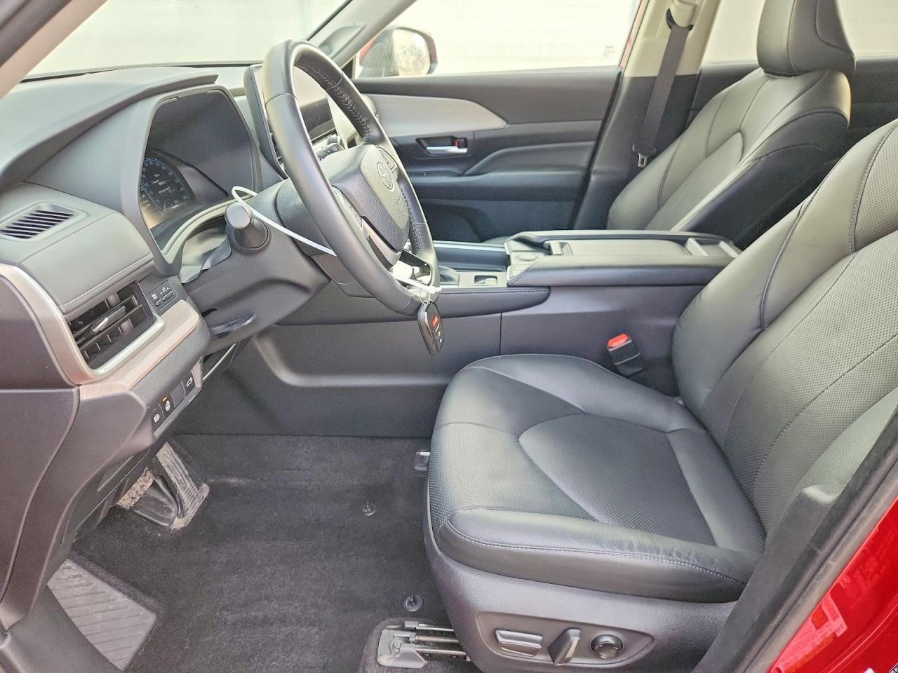 2024 TOYOTA HIGHLANDER
