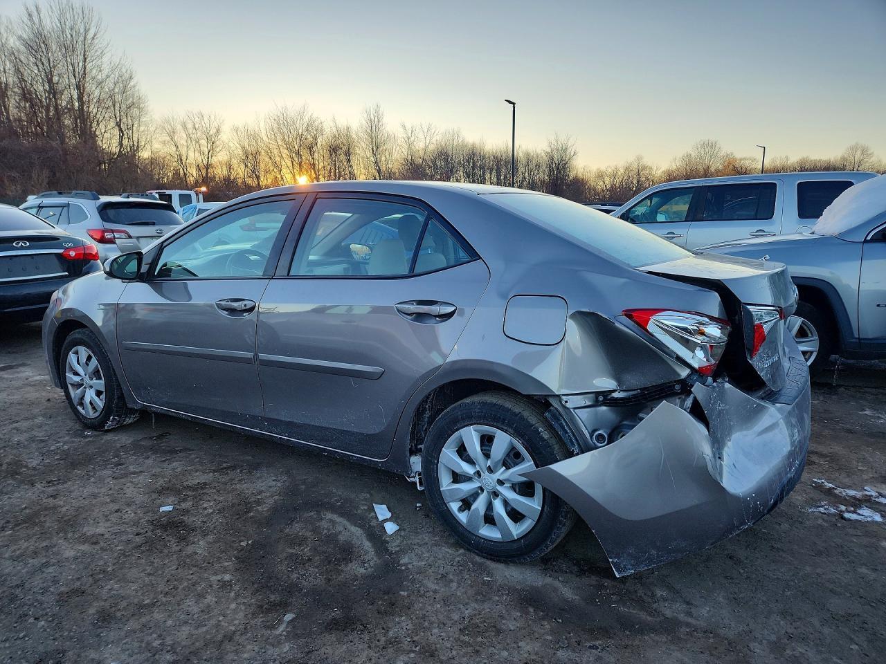 2016 TOYOTA COROLLA