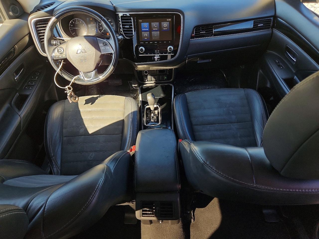 2020 MITSUBISHI outlander