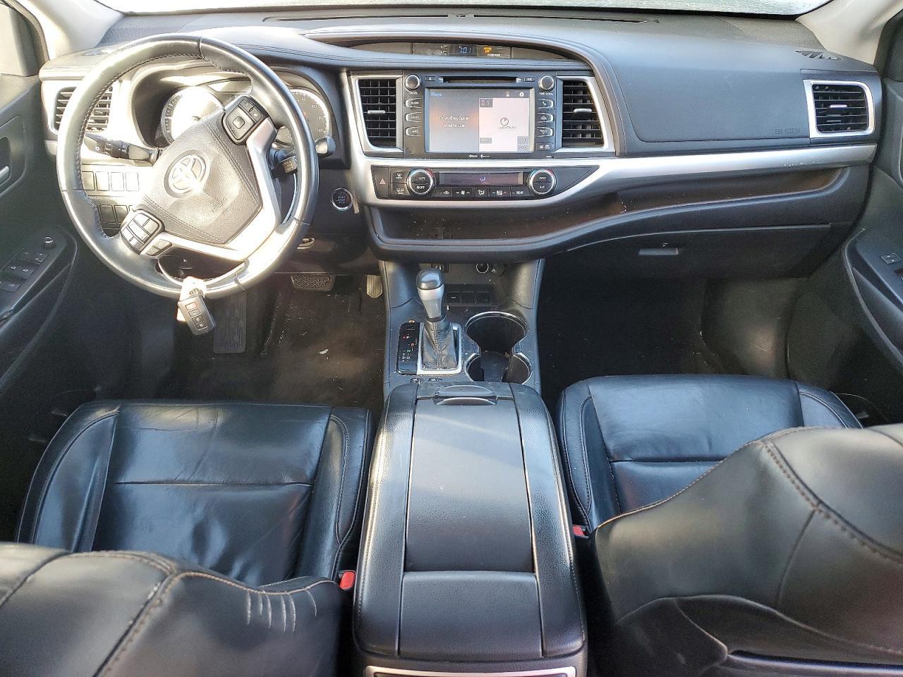 2015 TOYOTA HIGHLANDER