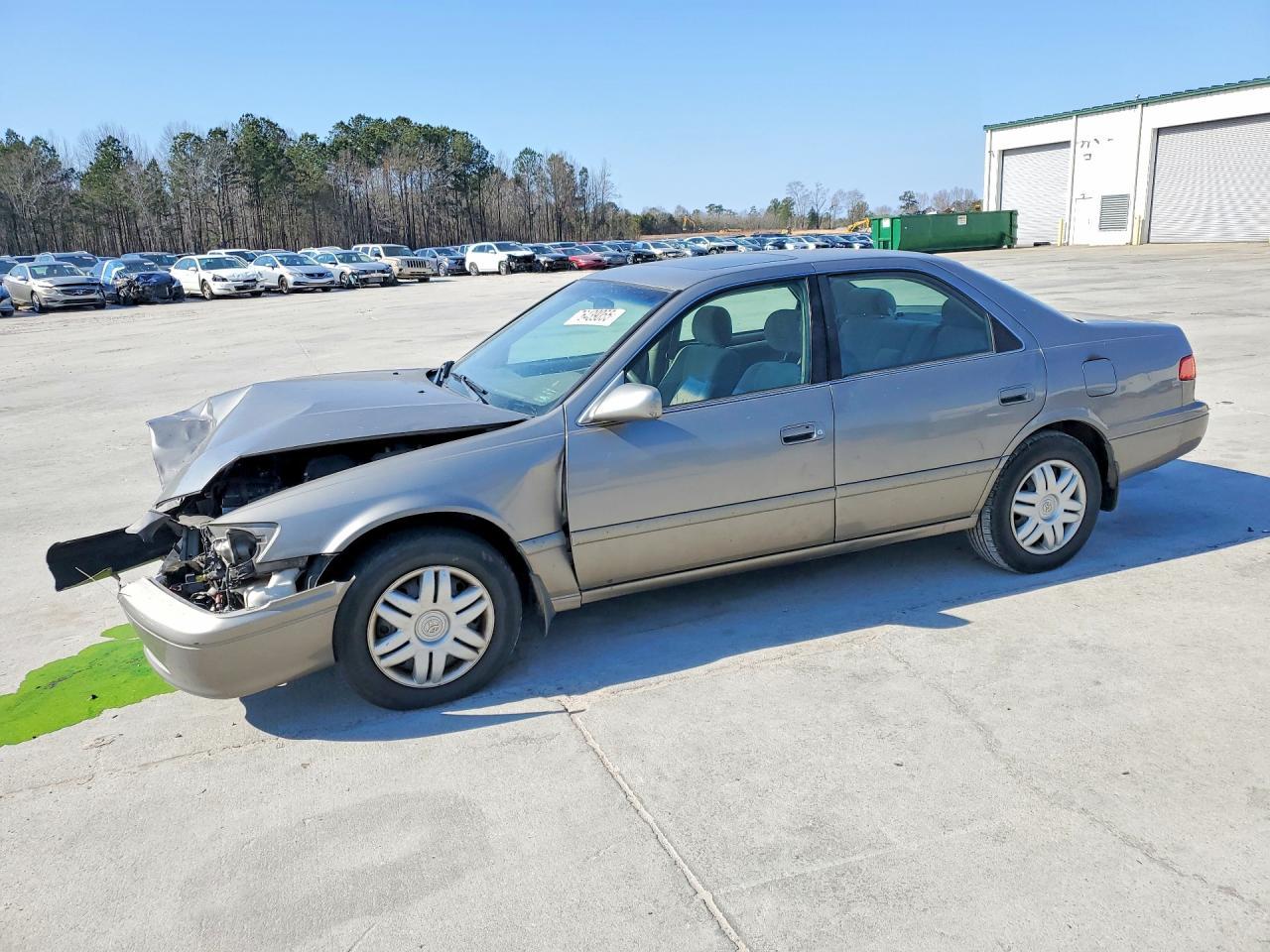 2000 TOYOTA CAMRY
