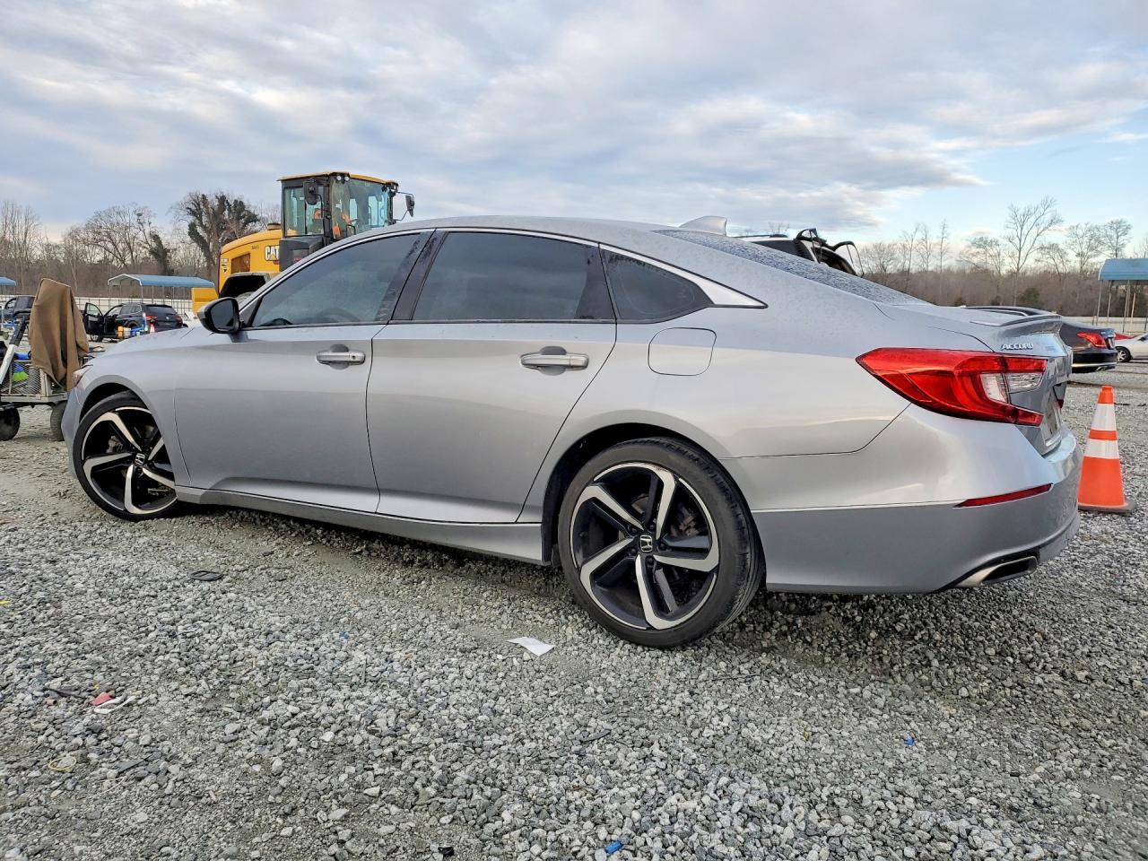 2019 HONDA ACCORD