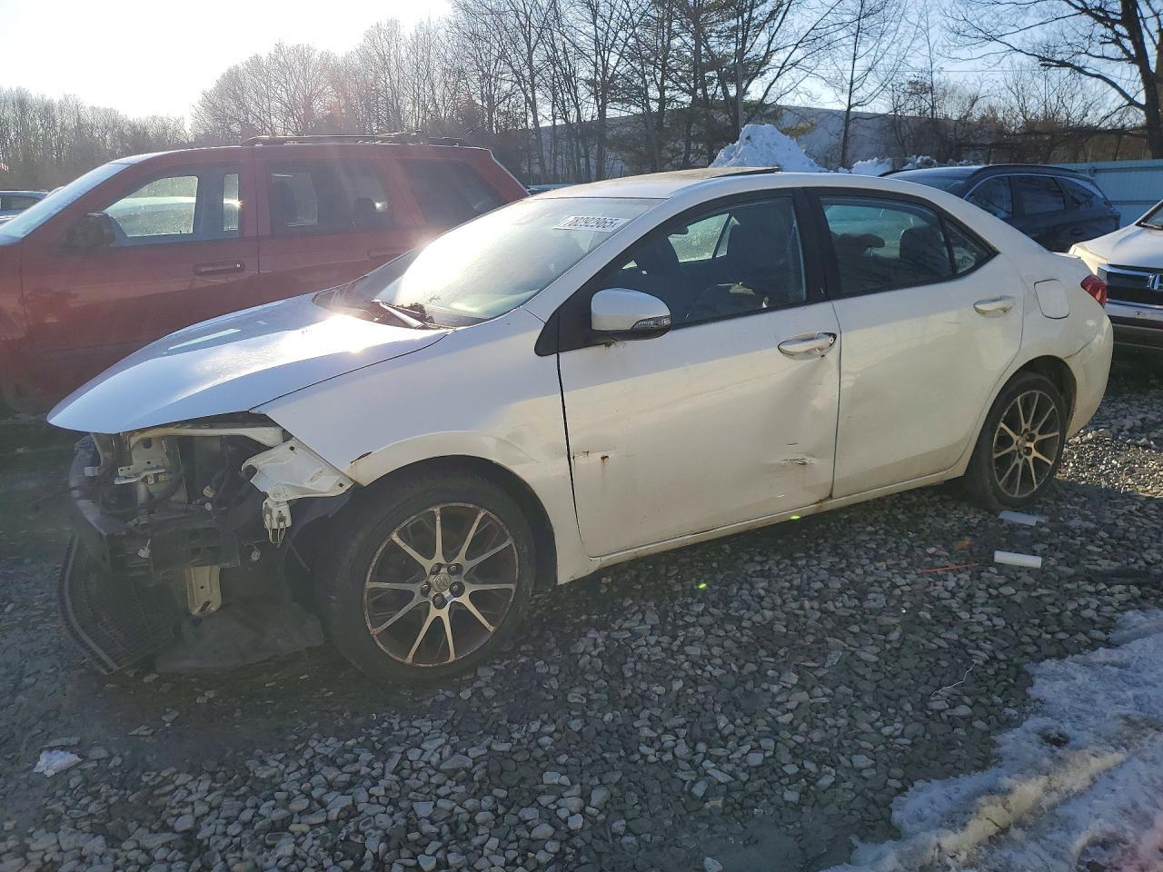 2017 TOYOTA COROLLA