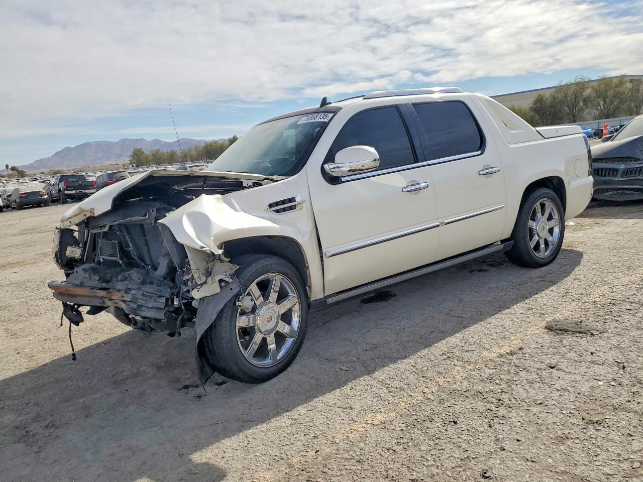 2012 CADILLAC Escalade EXT