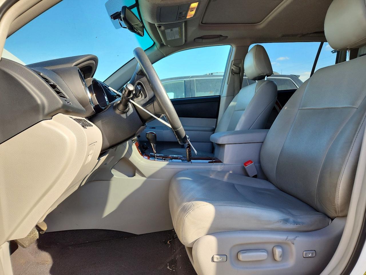 2013 TOYOTA HIGHLANDER