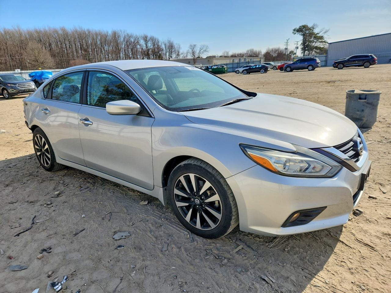 2017 NISSAN ALTIMA