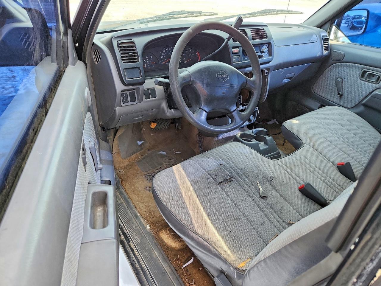 2000 NISSAN Frontier