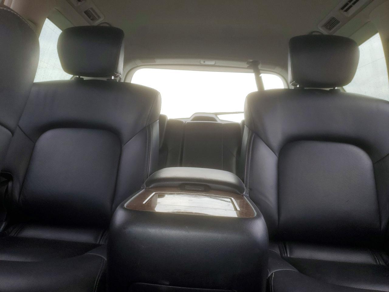 2017 INFINITI QX80