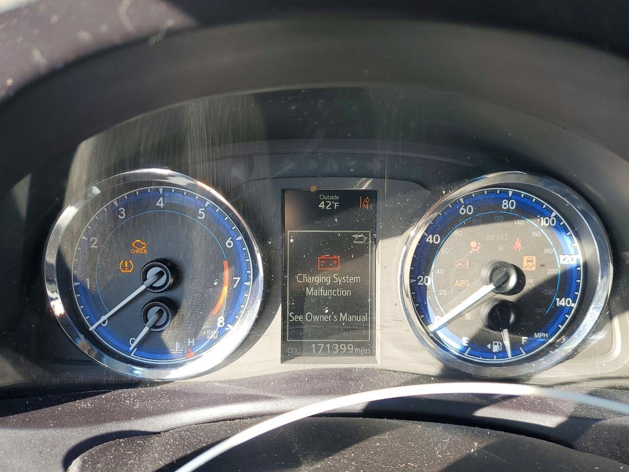 2017 TOYOTA COROLLA