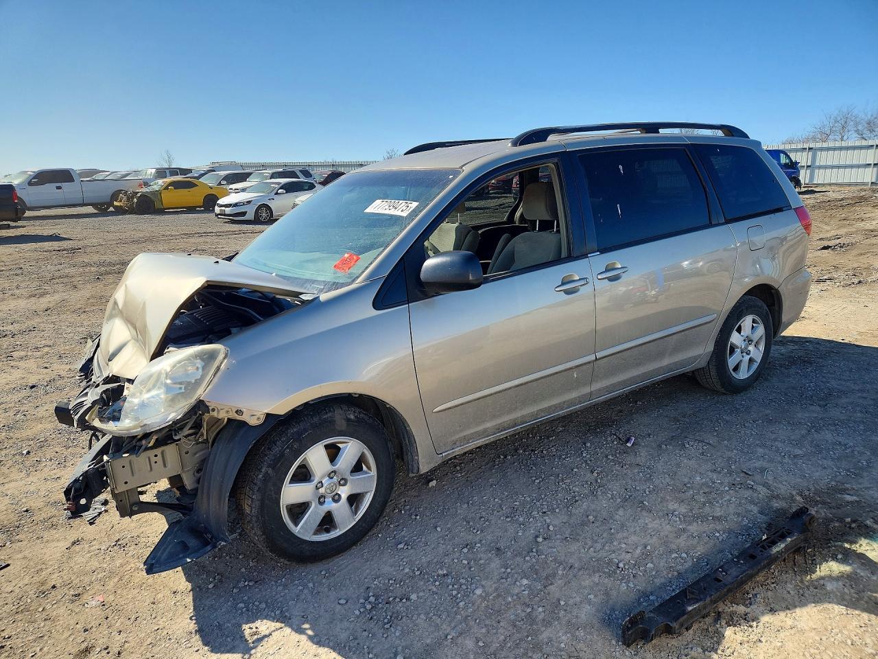 2010 TOYOTA SIENNA