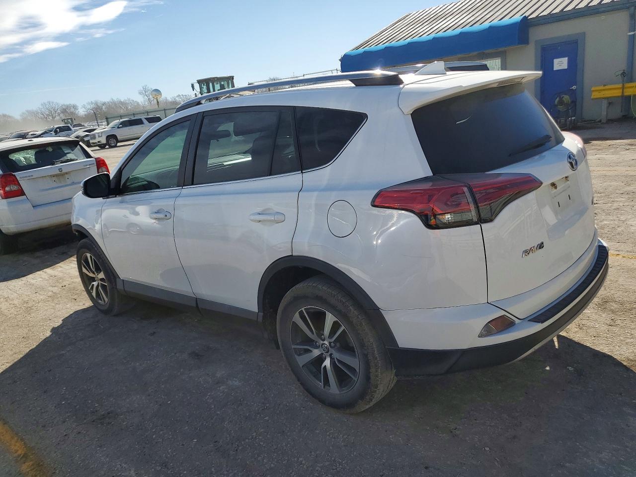2018 TOYOTA RAV4
