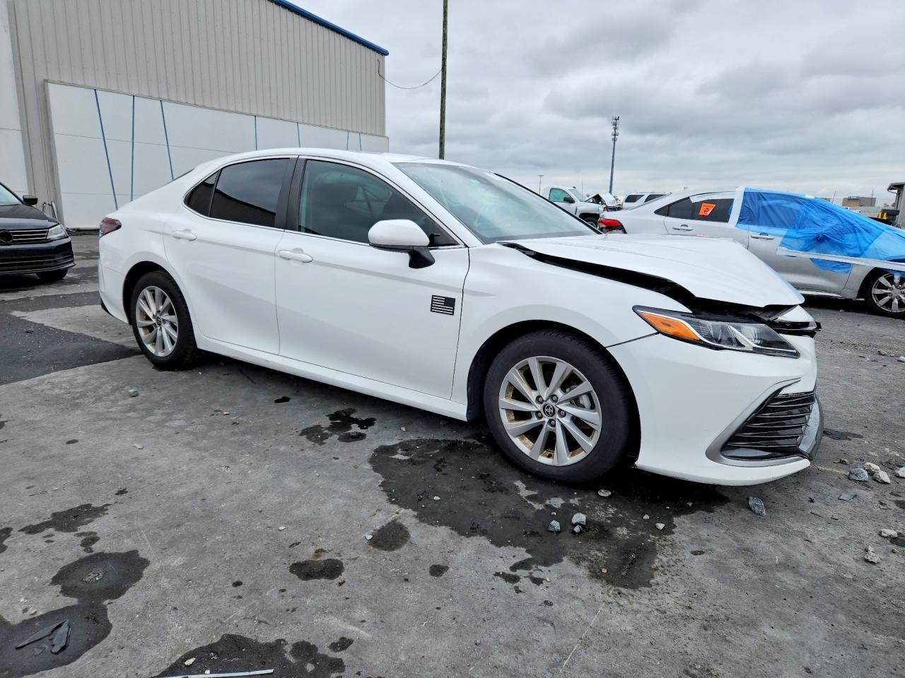 2022 TOYOTA CAMRY
